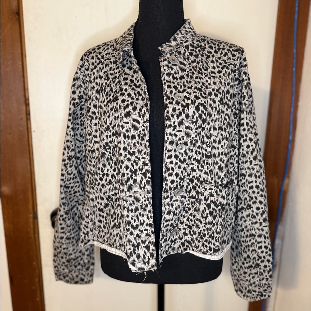 Tribal Black and White Teddy Jacket